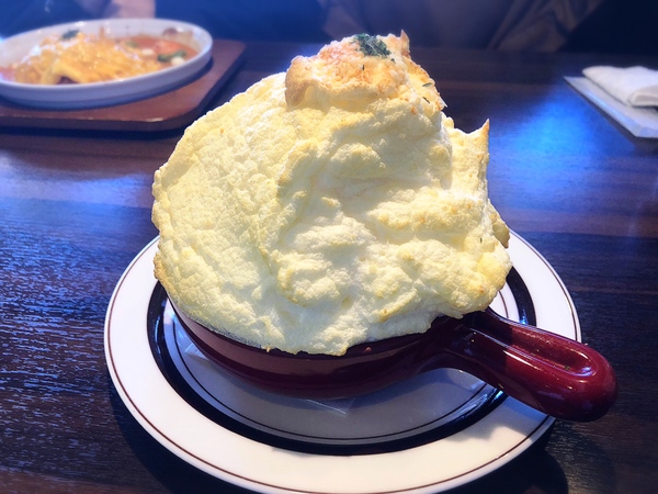 星乃珈琲店の「ふわふわスフレドリア」が規格外！？メニューや季節のデザートまで☆