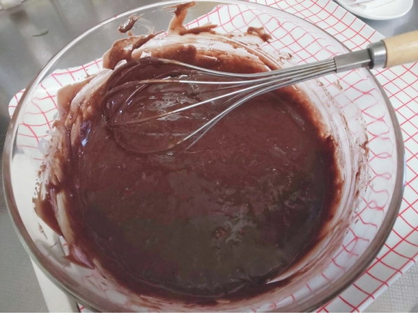 板チョコで作れる♥ふんわり大人なガトーショコラ🎂の美味しいレシピ