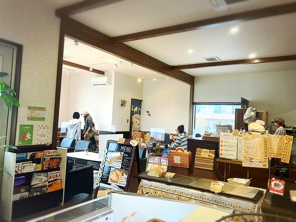 ブーランジェリー&カフェ・セドル （Boulangerie&Café Cèdre）高原通りパン屋