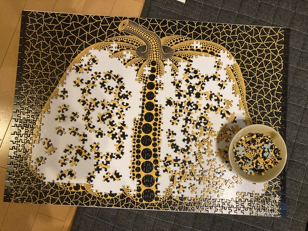 草間彌生の上級者向けパズル